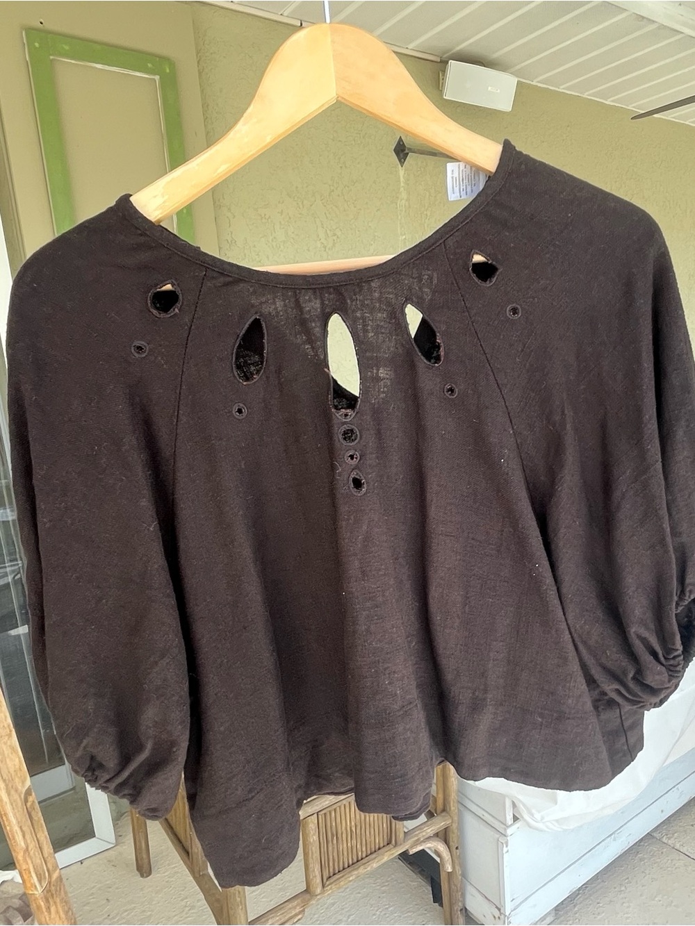 house of harlow 1960 puff sleeve linen blouse